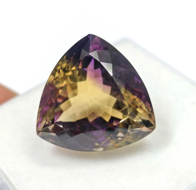 Alexandrite Naturelle AAA+ 9,45 Ct - Pierre Précieuse Taillée Coussin, Changement De Couleur