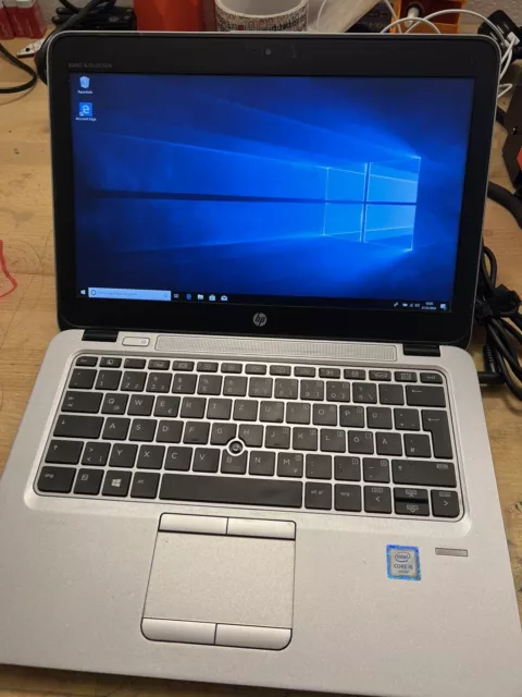 HP EliteBook 820 G3 - 12.5 " - FHD  - i5-6300U - 4GB - 128GB - W10P