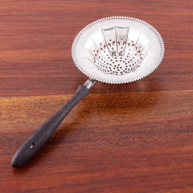 Meriden Sterling Silver Wood Handled Tea Strainer #637 Beaded Rim No Monogram