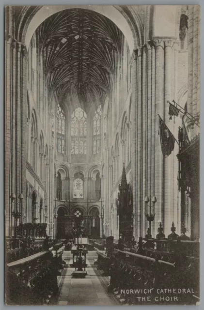 Norwich Cathedral Der Chor Norfolk England Wildt & Kray Vintage Postkarte