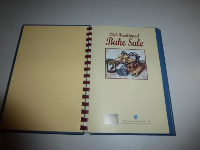 Old Fashioned Bake Sale Hard Back CookBook,Home Style Favorites Recipes   263 3