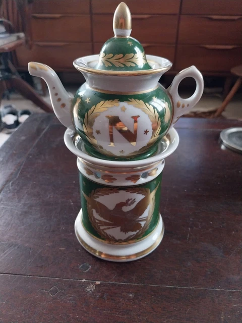 Tisanière style Napoléon III porcelaine de Paris: Fleurs & Oiseaux - Vendu