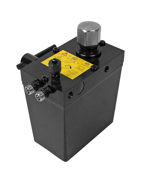 Cabin tilt pump DT Spare Parts 7.77029 Cabin tilt pump 580 ml M12 x 1,5 M12