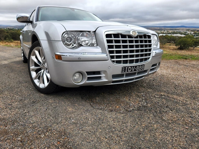 2010 Chrysler 300C V8 5.7L Sedan
