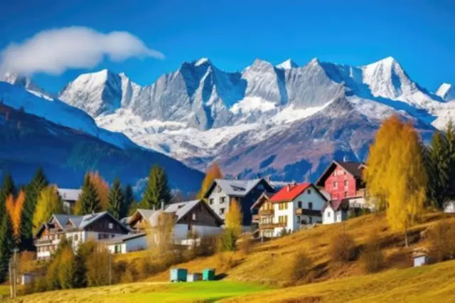 Bunte Alpenhäuser vor der Bergkette, erstellt mit generativer KI (217443255)