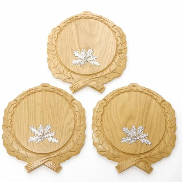 3 Pieza Placa de Jabalí Tallado Roble Claro AF17, 5cm+ 3x 6-blättrigen Hoja