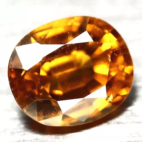 Haut Mali Grenat :1,33 Carats Naturelle Grossular / Grandit Mali