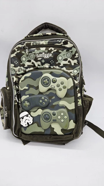 Smiggle camo backpack shop
