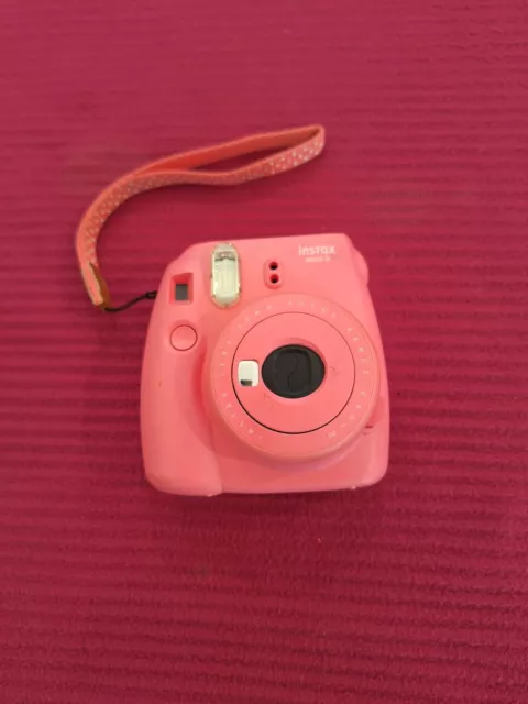 Fujifilm instax mini 9 - Rose Corail Appareil Instantané