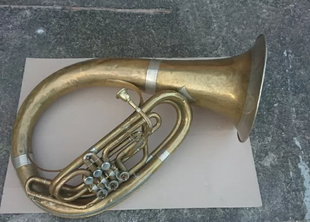 Bb Helicone Helikon Tuba