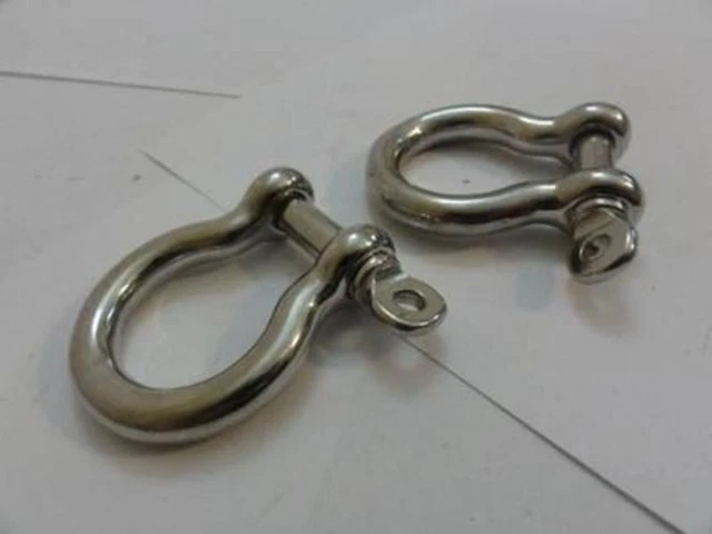 204707 New-No Box; MFG- MDL-Unkn35691 LOT-2 Shackles; 13/16" Width; 3/8" Pin Dia