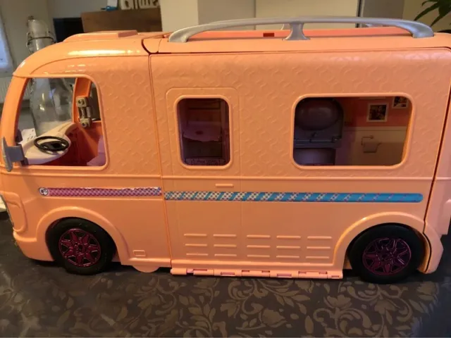 Mega Camping-Car Toboggan barbie tout neuf jamais ouvert - Barbie