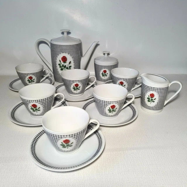 Service à Café 12 Pièces : 6 Tasses Et 6 Soucoupes, Porcelaine Blanche, Design Simple