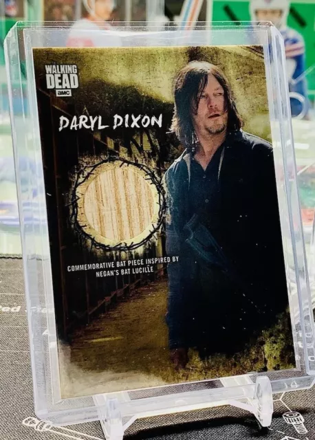 Topps Walking Dead Road To Alexandria Norman Reedus/Daryl Dixon Bat Relic #BR-NR