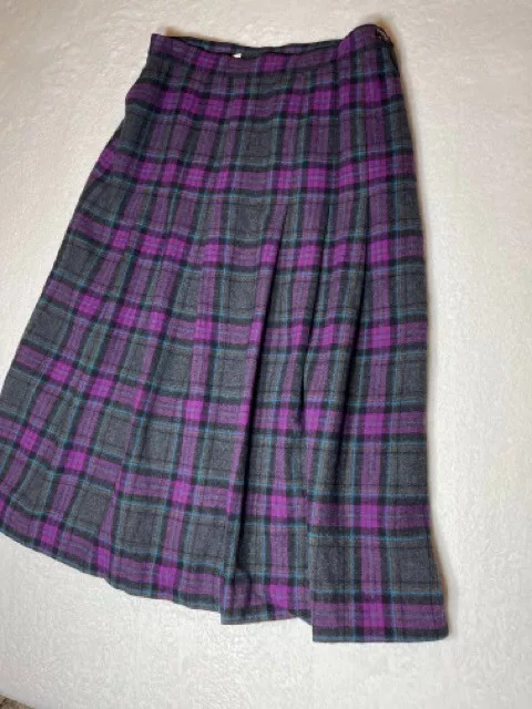 Pendleton Women's 100% Virgin Wool Purple Plaid Skirt Size 16 Vintage 3