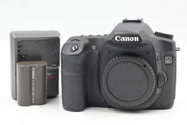 Canon EOS 50D 15.1MP Digital SLR Camera Body #884