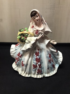 Vintage Lefton 6" Lady Figurine #426 w/Planter