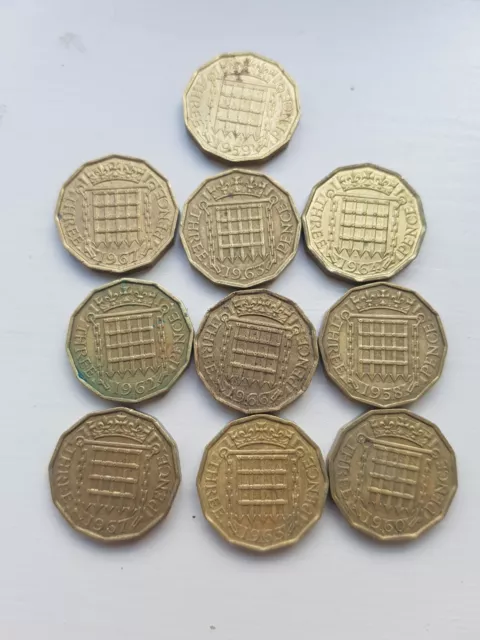 Job Lot  Bulk  British  Pre-decimal Brass 3 Pence Elisabeth II Coins