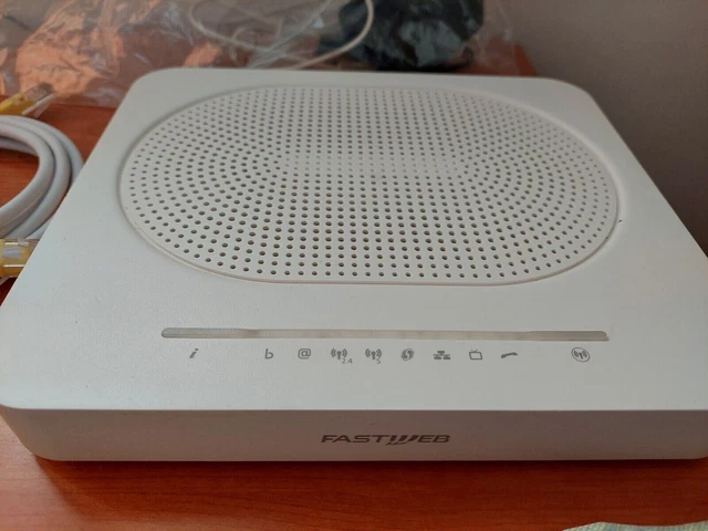 ROUTER ADSL FASTWEB FASTGATE Smart Modem Technicolor TG789vac v2 Bianco GigaWiFi