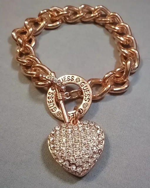 Guess Rose Gold Tone Chain Link  Puffed Rhinestone Heart Pendant Toggle Bracelet