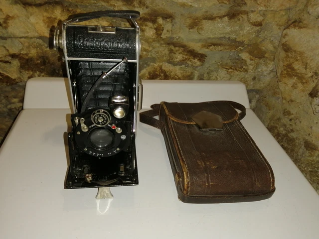 ancien appareil à soufflet LUMIREX anastigmat Objectif fidor 6,8