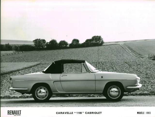 Renault Caravelle 1100 Convertible Antique Car Press Photo