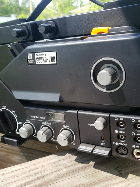 Sankyo Magnetic Sound-700 Super 8 Projector No Power Cord For Parts