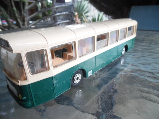 Autobus Parisien Norev Saviem SC10 – Miniature 1/43 Verte – Collection