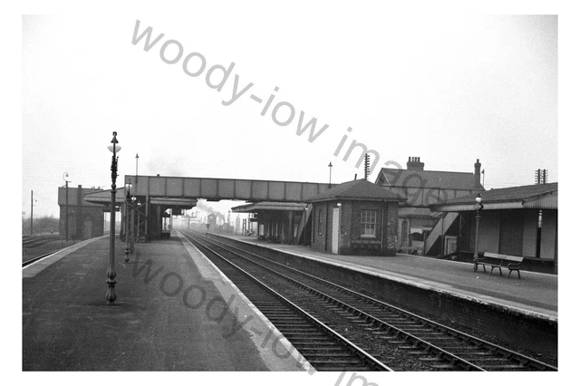 BB0091 Railway Station , Lincolnshire in 1961 print 6x4 £2
