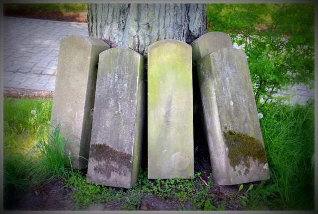 Antike Sandstein Stele Brunnen Wasserspeier