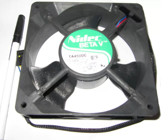 Nidec 12v DC Server Cooling Fan, .49A, 4050 RPM, 5.28W 110 CFM 122394 C33211-71A