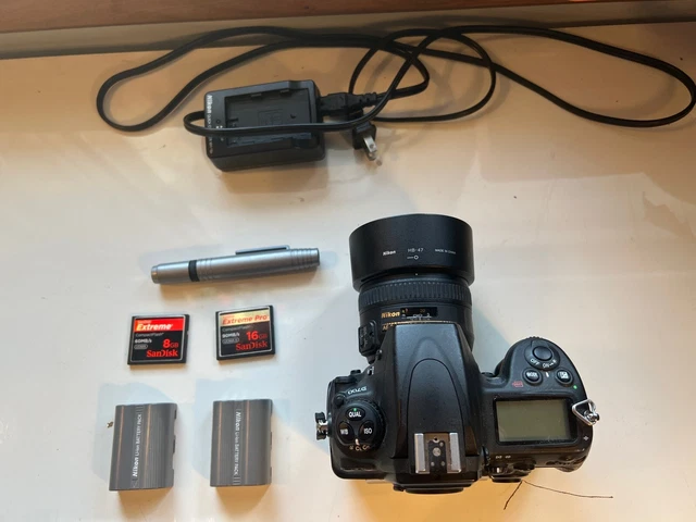 MINT Nikon D700 12.1MP DSLR w/ AF-S 50mm 1.4 G Lens Kit [Count: 4076]