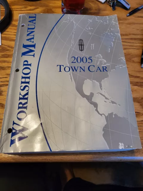 2005 Ford Lincoln Town Car OEM Service Repair Manual