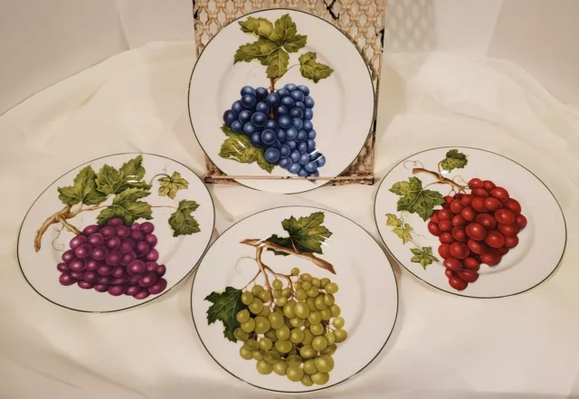 4pc VTG "American Atelier At Home"  #5039 Classic Vineyard Grape 8" Plate Set