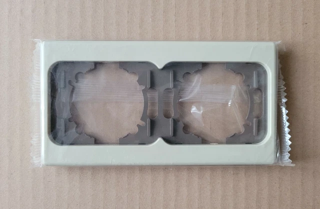 Legrand diplomat PRISE 2P+T Beige / marron