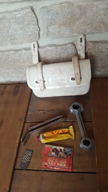 Sacoche (trousse à outils) vintage cyclomoteur, Motobécane et