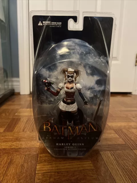 Batman Arkham Asylum Series 1 Harley Quinn Action Figure (DC Direct)