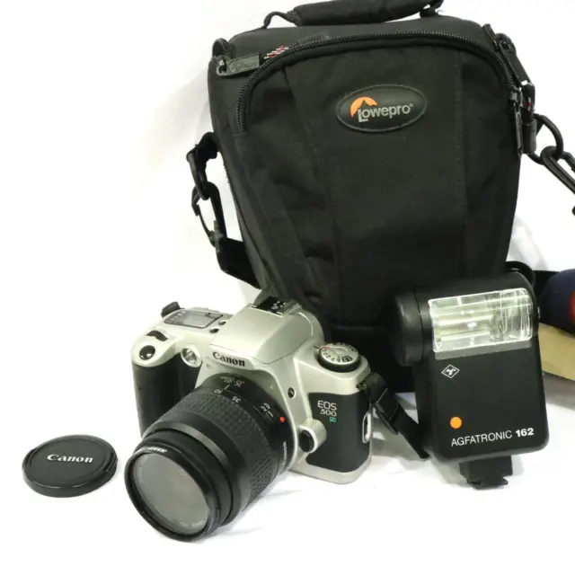 Canon EOS 500N 35mm Film SLR Camera w/ Canon EF 35-80mm F/4-5.6 III , and flash
