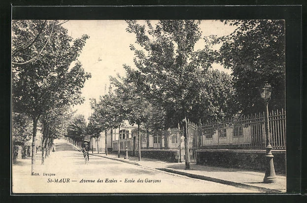 CPA Saint-Maur, Avenue des Ecoles-Ecole des Garcons