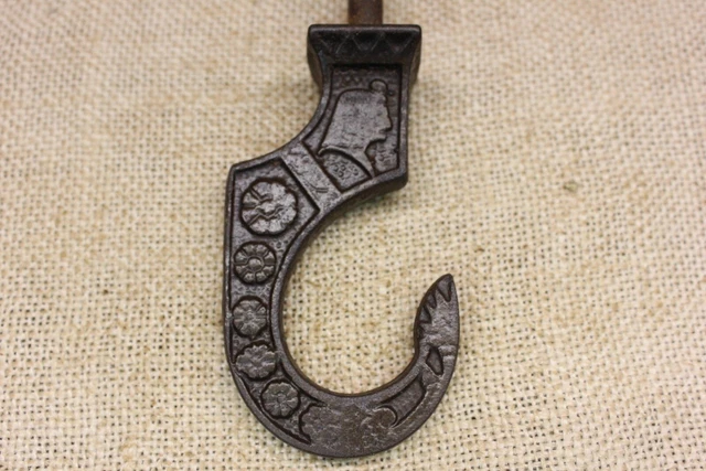 Old King TUT Pharoah hanging Plant Hook Oil Lamp Bird Cage vintage Cast Iron 4