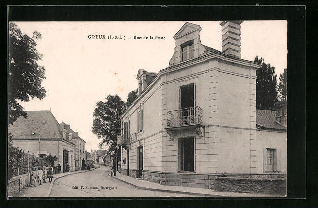 CPA Gizeux, Rue de la Poste