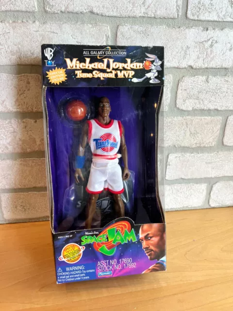 VTG 1996 Playmates Space Jam Michael Jordan Tune Squad MVP 17692 Sealed NIB