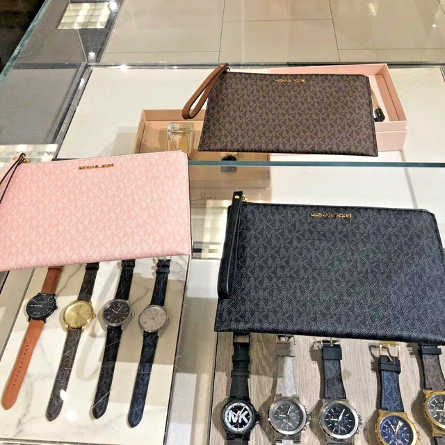 Michael Kors Jet Set Travel Xl Clutch Wristlet Mk Signature Brown Black Vanilla
