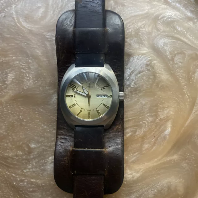 Vintage Men's Guess Watch Silver Case Brown Leather Band.  Needs Battery Unteste