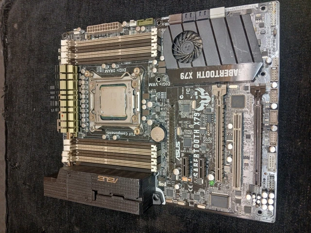 Intel X79 Motherboard Asus Sabertooth X79 Ram Asus SABERTOOTH X79