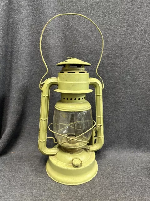 Antique Dietz No. 2 Large Fount Wizard Tubular Barn Kero Lantern Light Lamp Oil
