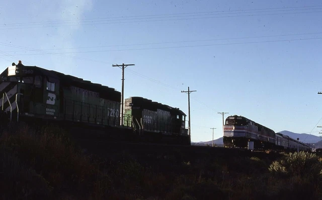 BN BURLINGTON NORTHERN AMTRAK Railroad Train Locomotives MACDOEL CA Photo Slide