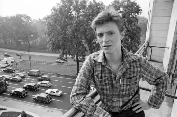 David Bowie pictured at the Dorchester Hotel London 1977 Old Photo 1