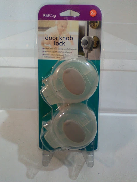 NEW - KidCo Door Knob Lock - 2pk, White - S352 White