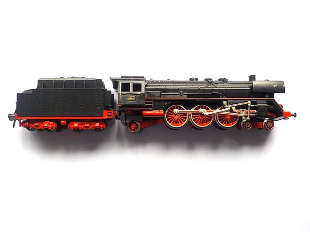 Locomotive Fleischmann type 231 / DB 01 1361 - Modélisme